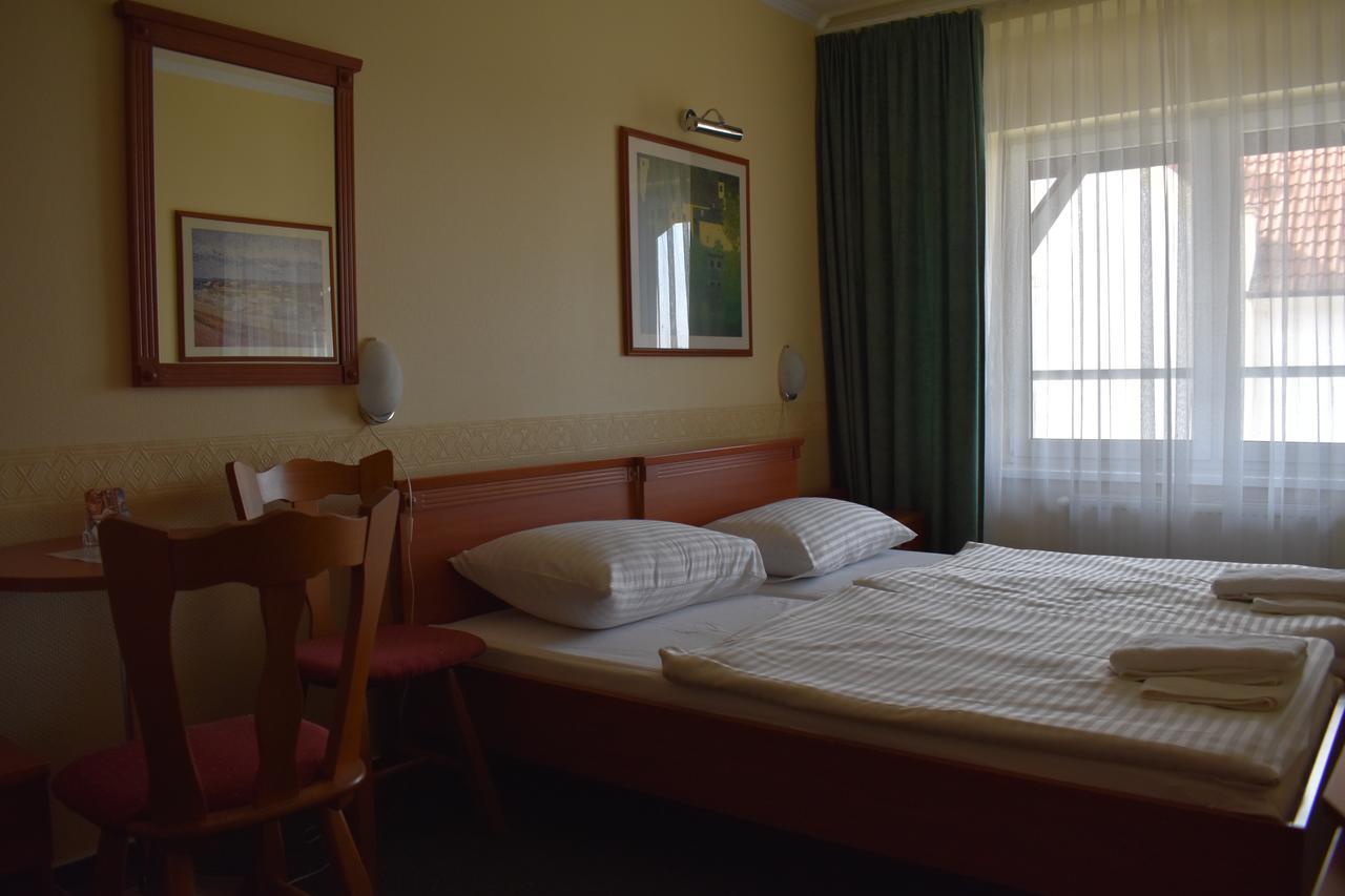 Bed and Breakfast Paprika Panzio Hegyeshalom Esterno foto